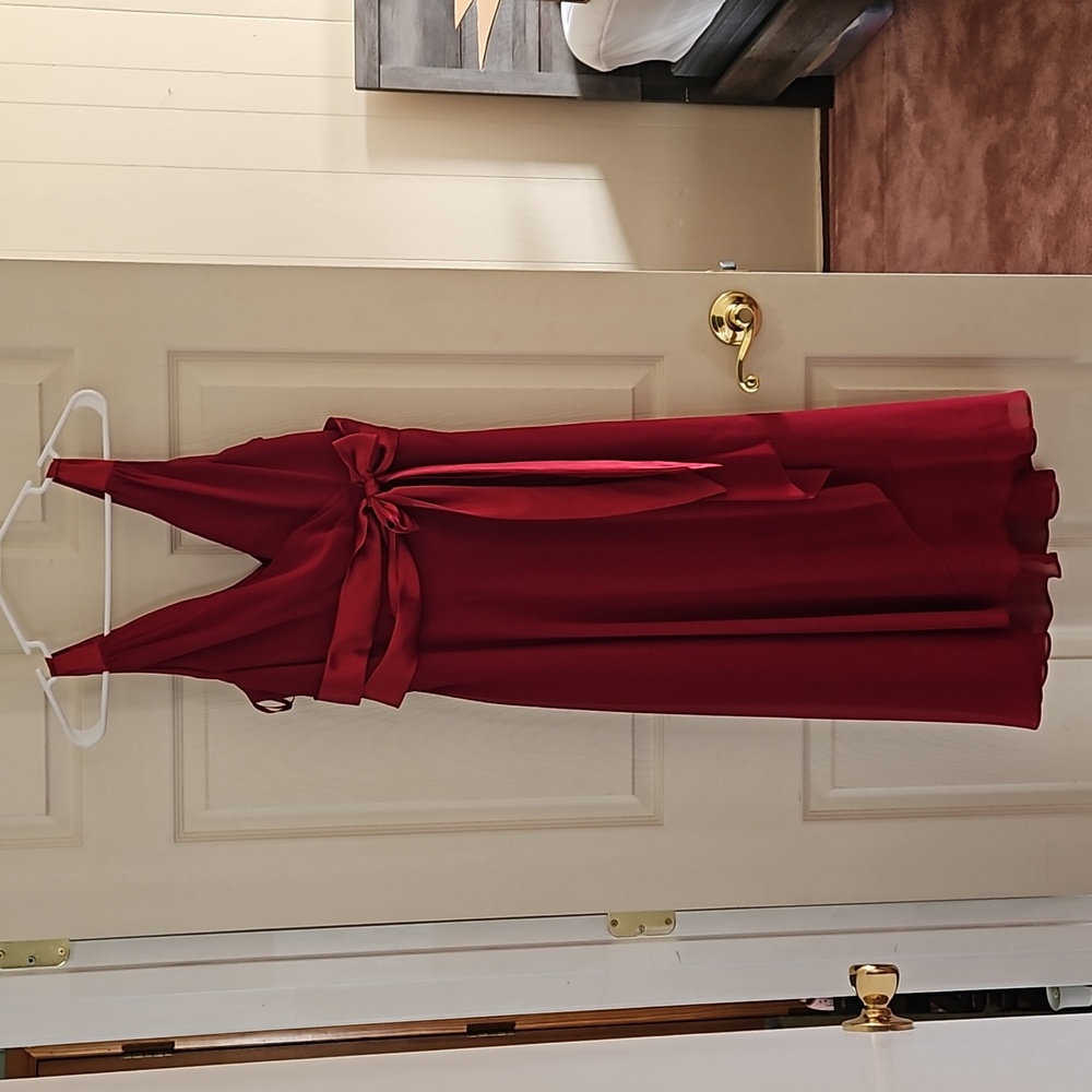Women's V-Neck Semi-Formal Dress
